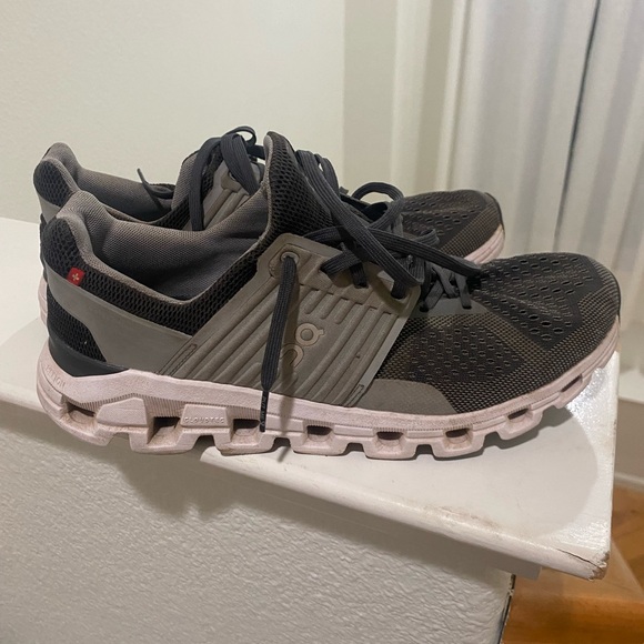 On Running Cloudswift Men's size 8.5 - Picture 1 of 7